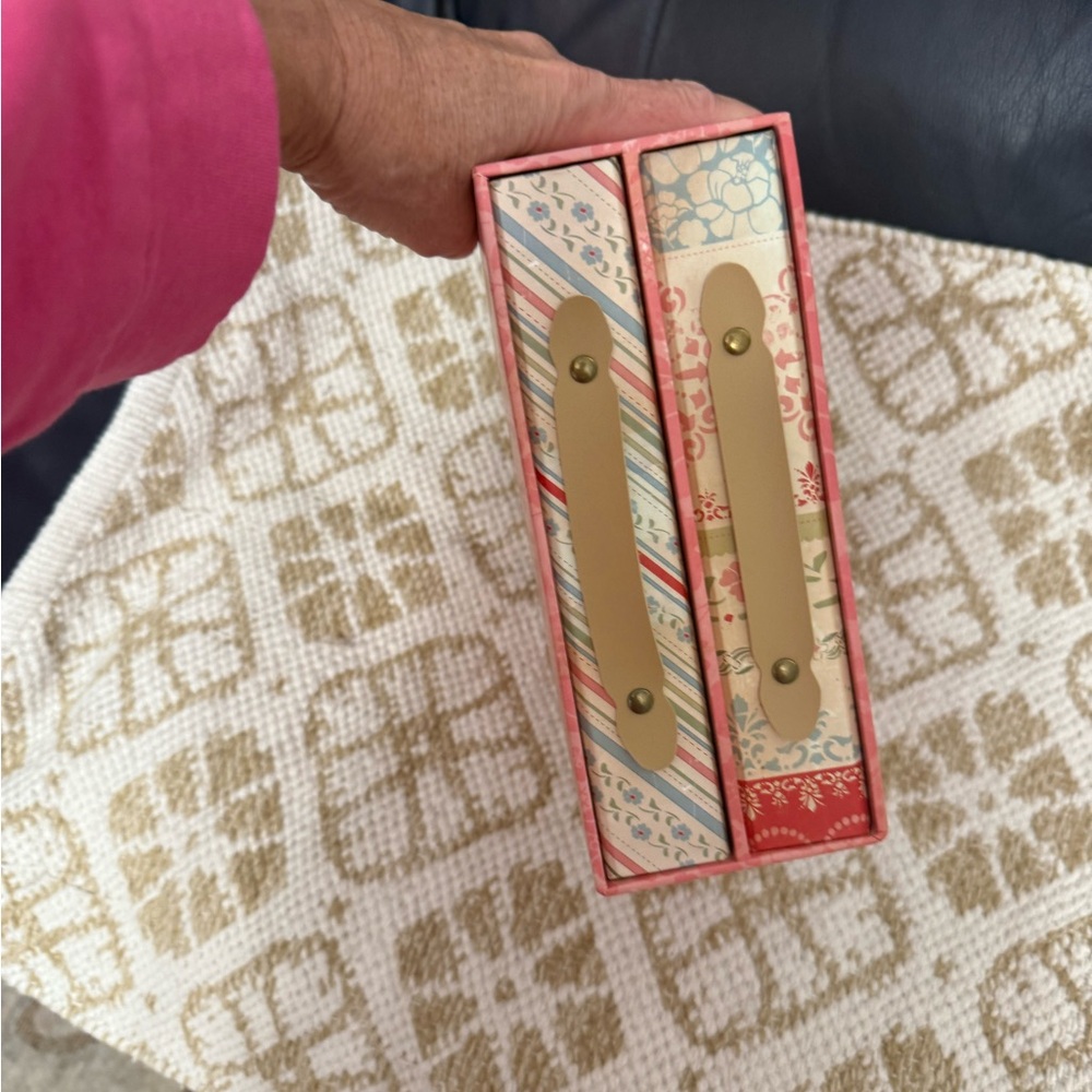 Scrapbook set - Picture 4 of 10